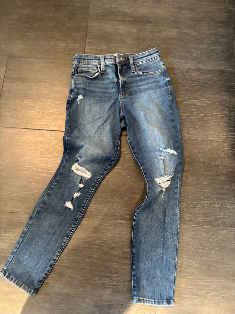 Universal Thread Blue Distressed Skinny Jeans